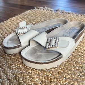 Autenti Sz 39=8-8.5 Spain Made Confort Leather Slide Sandals Bone Color & Pearl